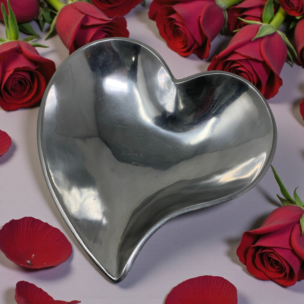 Mariposa Large Heart Shaped Aluminum Bowl 14" x 10" Polished Serving Dish Bowl